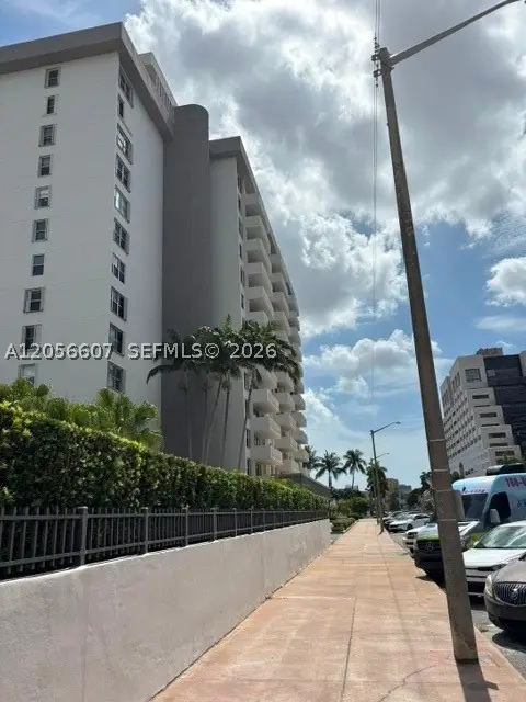 625 Biltmore #1201, Coral Gables, FL 33134