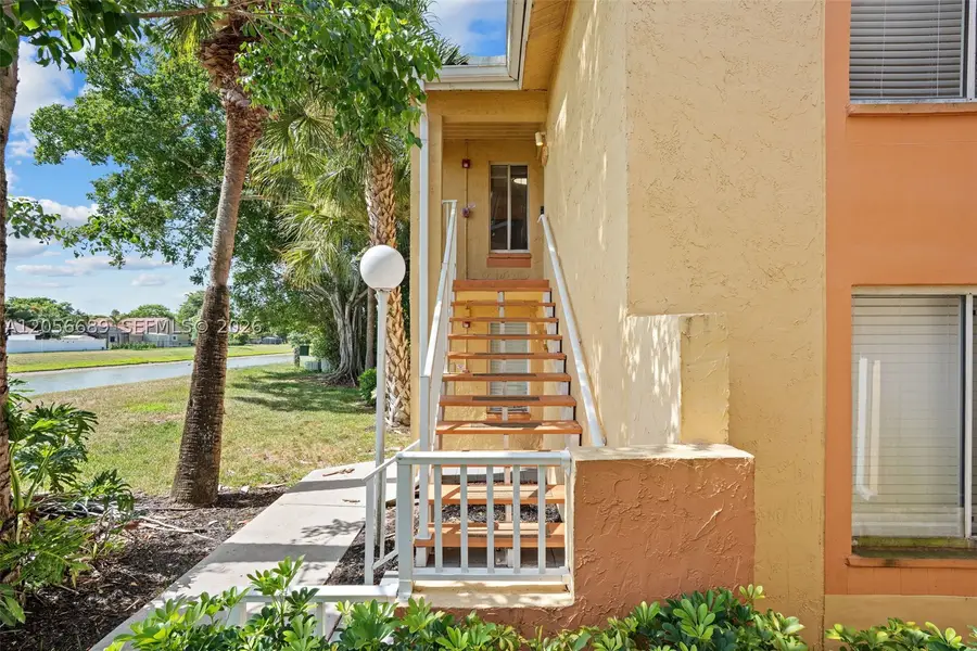 927 Coral Club #927, Coral Springs, FL 33071 - #3