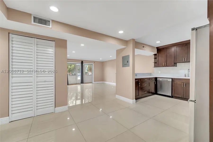 4848 NW 24th #118, Lauderdale Lakes, FL 33313 - #2