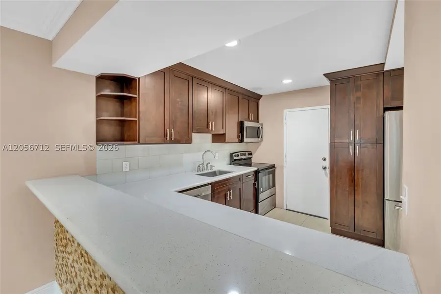 4848 NW 24th #118, Lauderdale Lakes, FL 33313 - #3