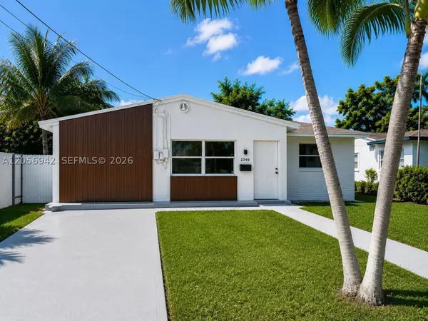 2249 Johnson, Hollywood, FL 33020