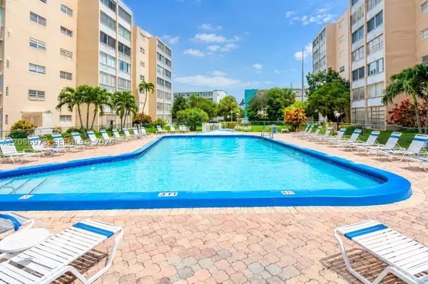 301 NE 14th #507, Hallandale, FL 33009