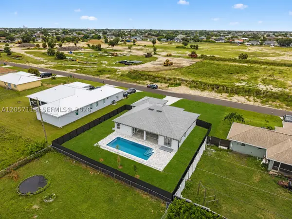 1013 NE 14th, Cape Coral, FL 33909