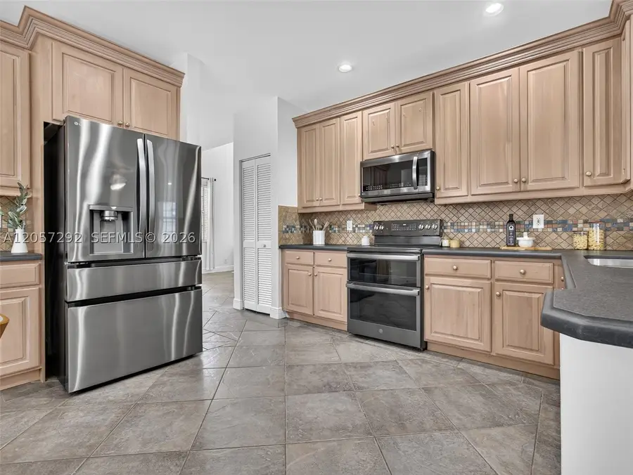 1012 Cedar Falls, Weston, FL 33327 - #2