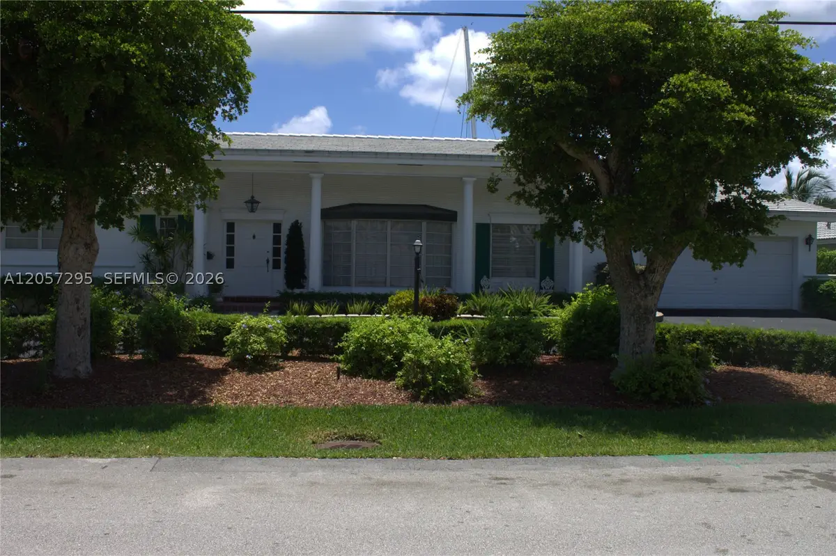 3440 NE 170th, North Miami Beach, FL 33160 - #1