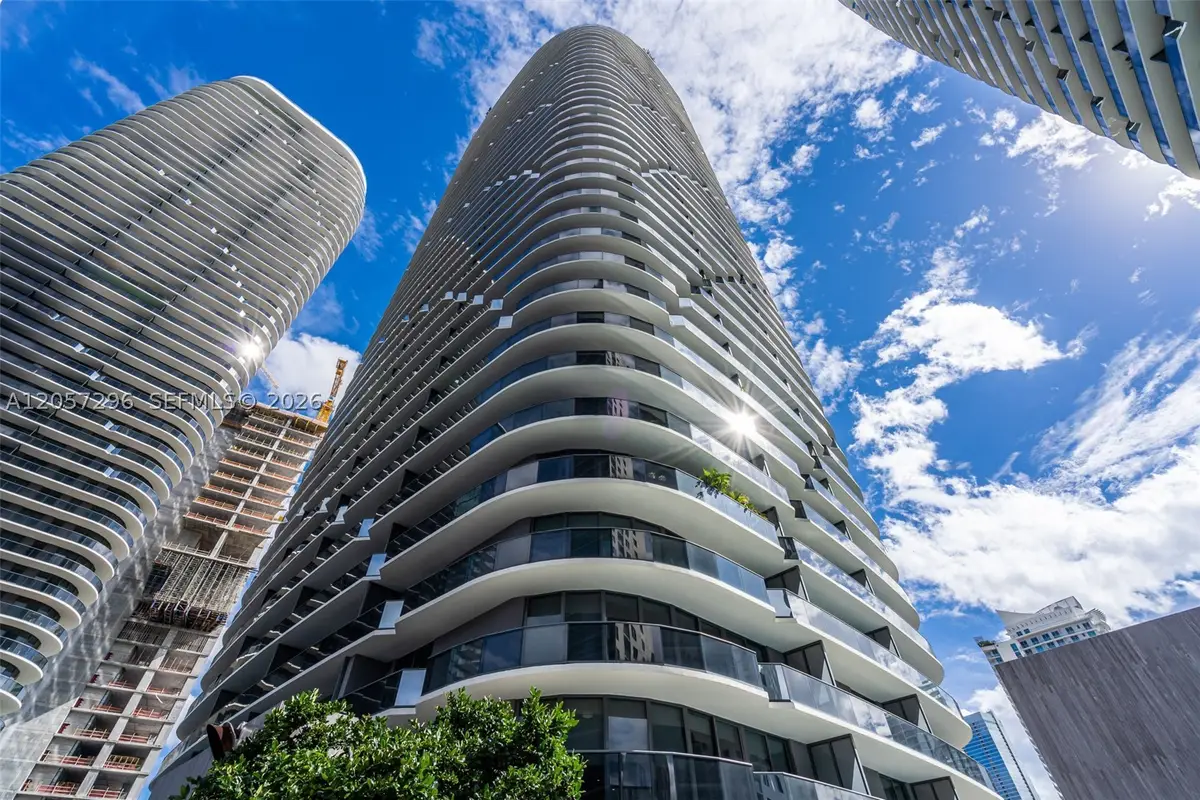 55 SW 9th #2407, Miami, FL 33130 - #1