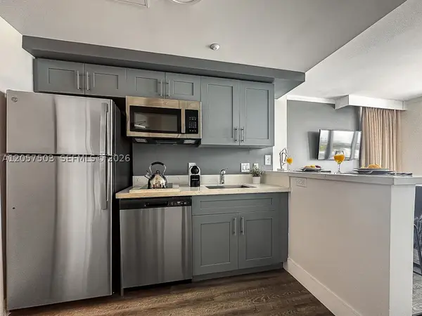 2889 Mcfarlane #912, Miami, FL 33133