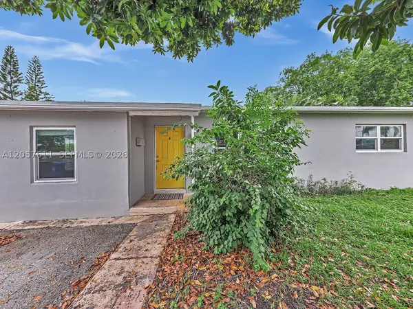 1636 NE 15th, Fort Lauderdale, FL 33305