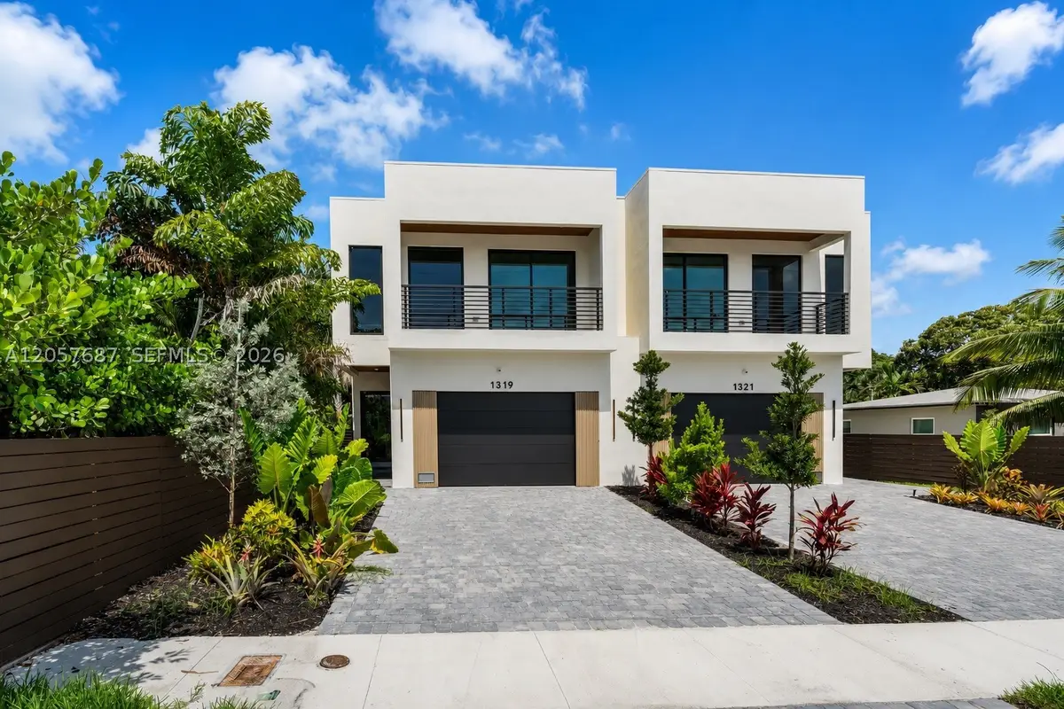 1319 NE 13th, Fort Lauderdale, FL 33304 - #1