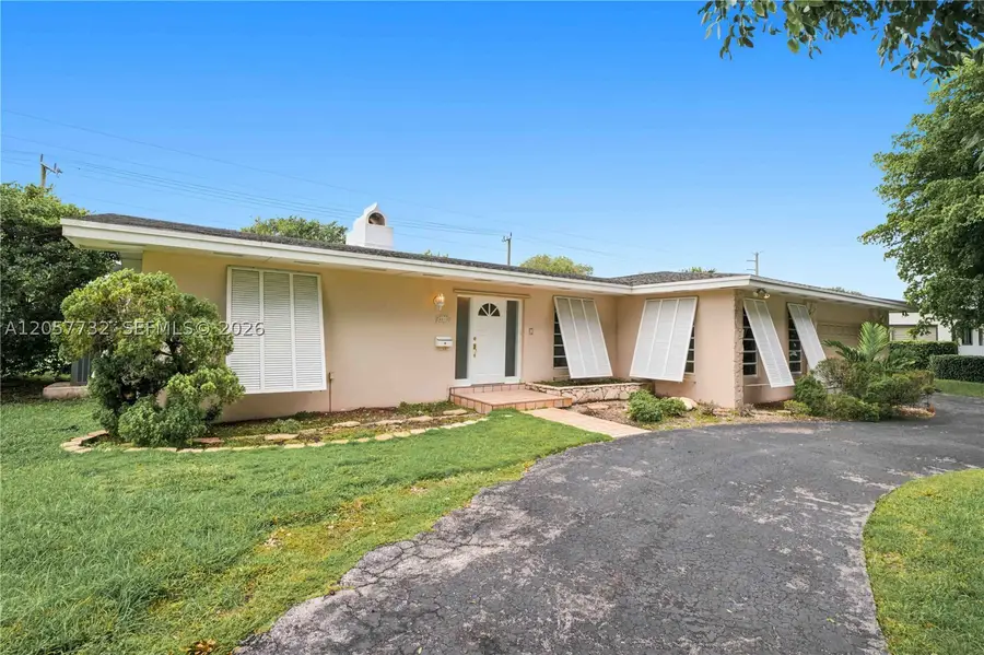 8010 SW 139th, Palmetto Bay, FL 33158 - #2