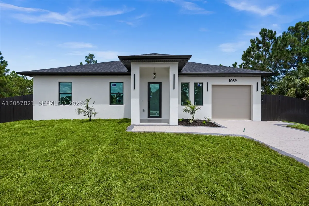 1039 Bassinger Ave S, Lehigh Acres, FL 33974 - #1