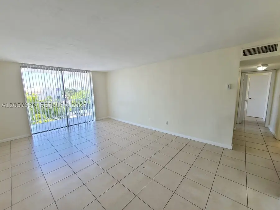 496 NW 165th St #D-409, Miami, FL 33169 - #2