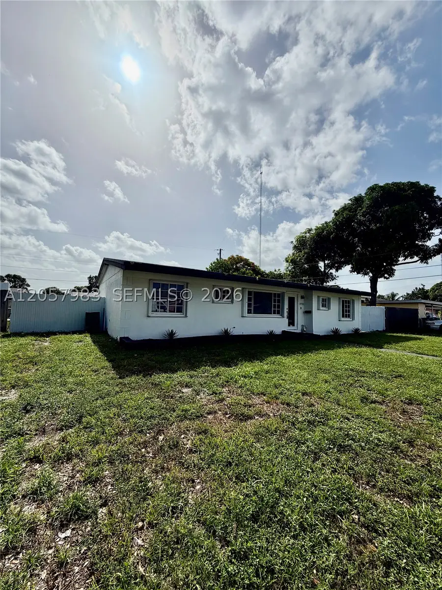 19730 NW 3rd, Miami Gardens, FL 33169 - #3