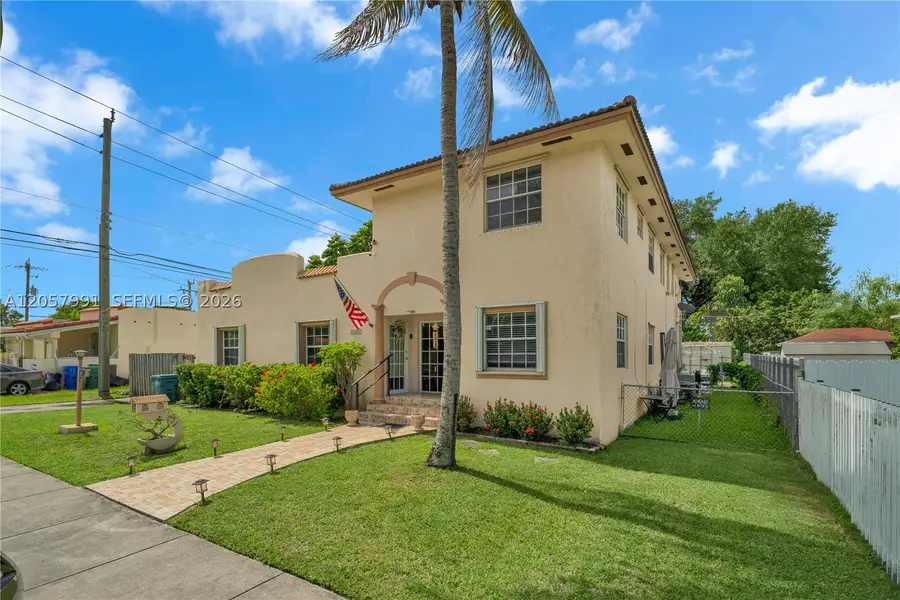 2204 SW 11th, Miami, FL 33135 - #3