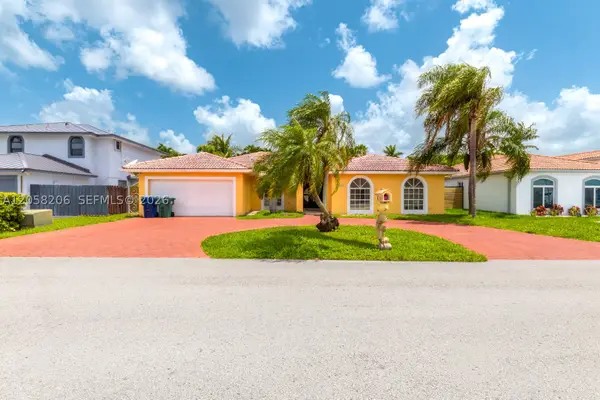 15233 SW 141st, Miami, FL 33196