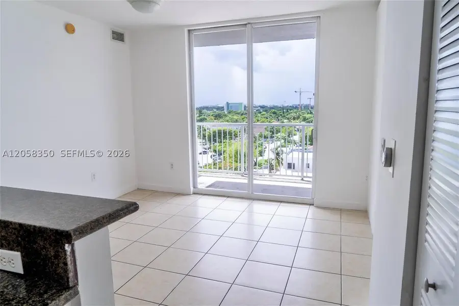 1 Glen Royal #809, Miami, FL 33125 - #3