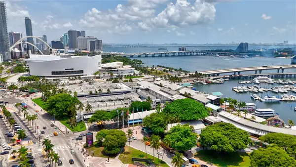 Address Withheld By Seller, Miami, FL 33132
