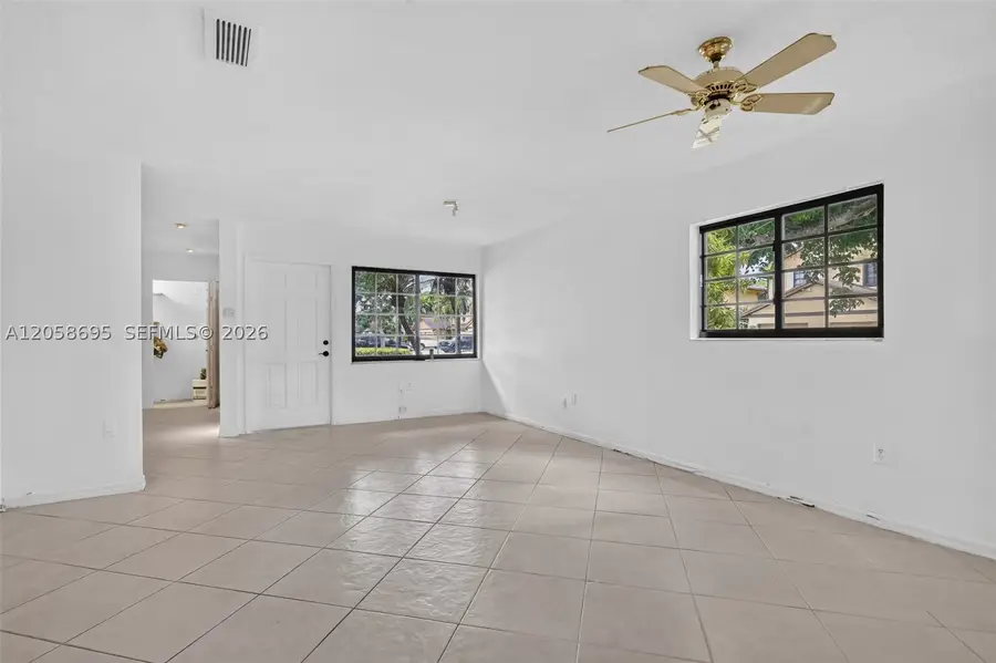 1130 NE 210th, Miami, FL 33179 - #3