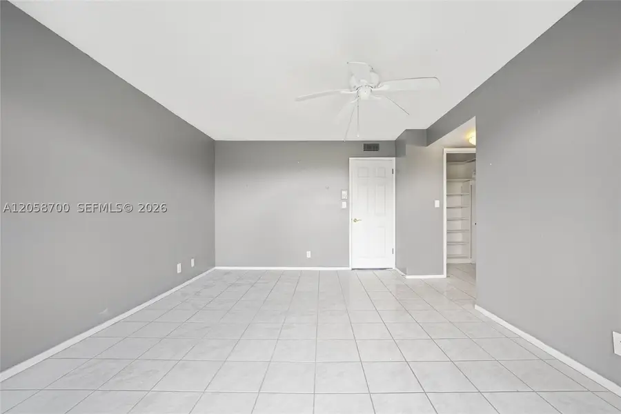 4800 Hillcrest #402, Hollywood, FL 33021 - #3