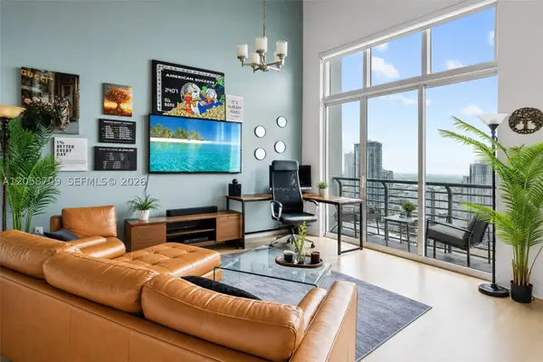 133 NE 2nd #3617, Miami, FL 33132