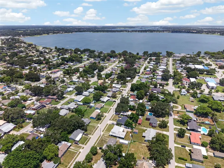 215 Palm, Auburndale, FL 33823 - #2