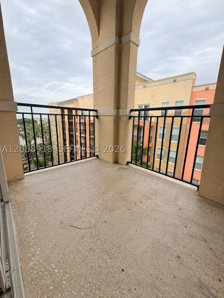 Address Withheld By Seller, Fort Lauderdale, FL 33301 - #3