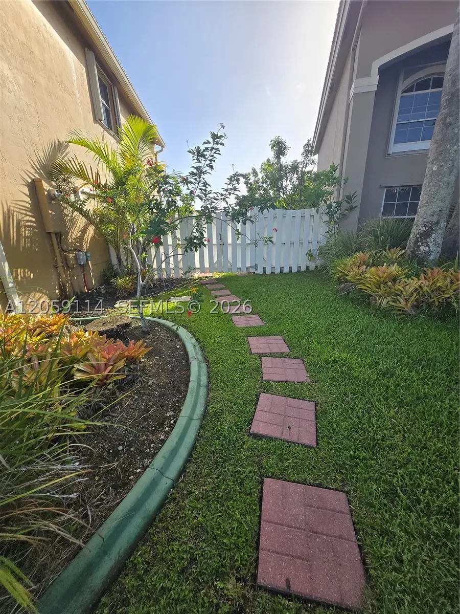 19130 NW 10th, Pembroke Pines, FL 33029 - #3