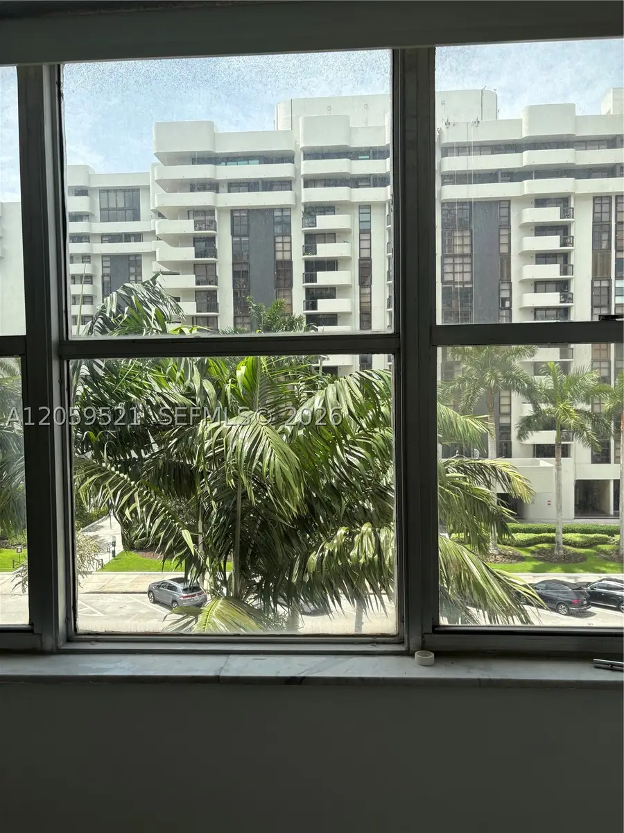 625 Biltmore #501, Coral Gables, FL 33134 - #2
