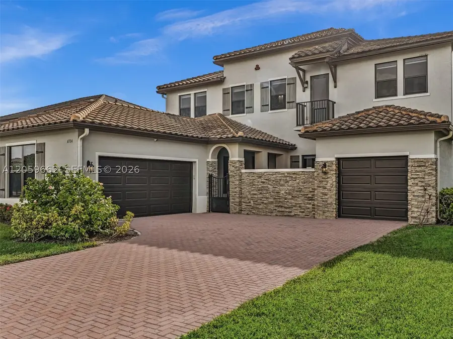 4784 Sophia, Avenue Maria, FL 34142 - #2