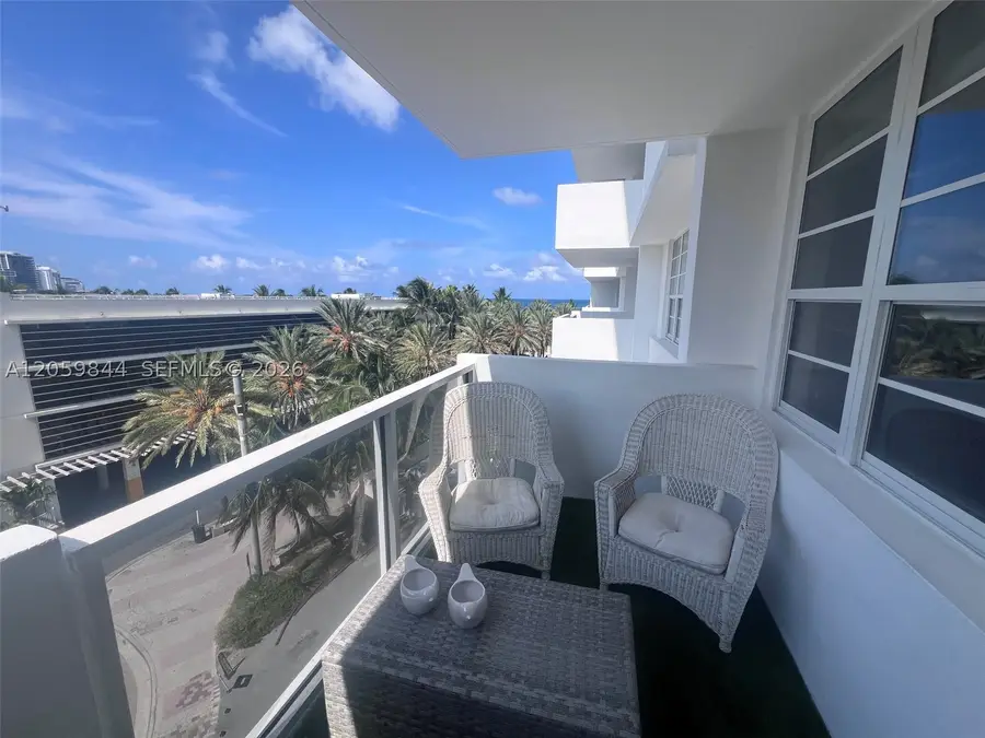 100 Lincoln #537, Miami Beach, FL 33139 - #3