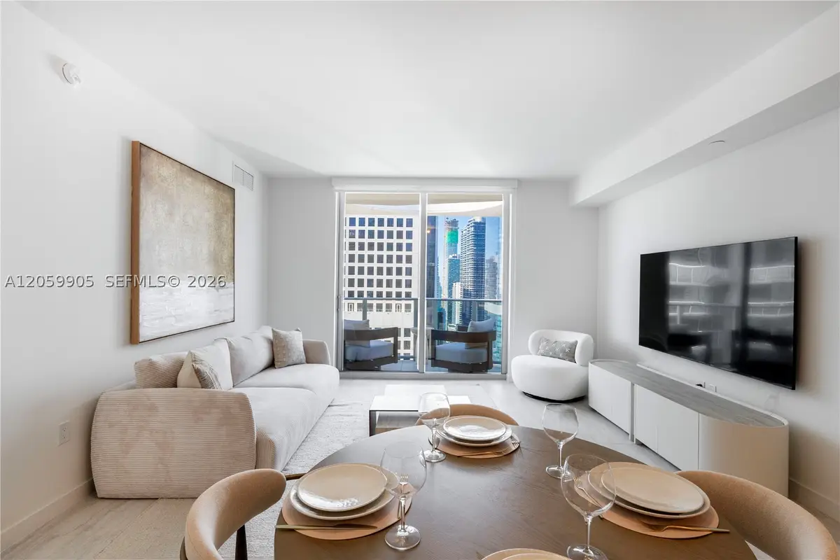 77 SE 5th #3914, Miami, FL 33131 - #1