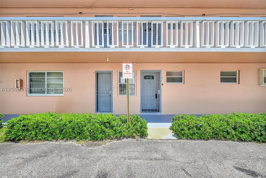 18555 NE 14th #502, Miami, FL 33179 - #2