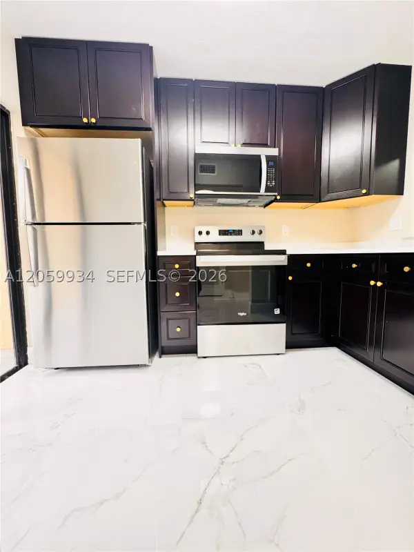 3939 NE 5th #C106, Boca Raton, FL 33431