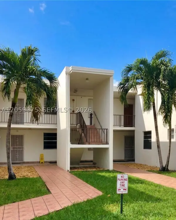 8990 SW 24th #19, Miami, FL 33165