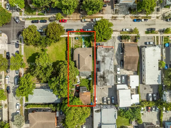 1121 NW 5th, Miami, FL 33128