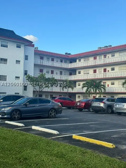 4140 NW 44th #413, Lauderdale Lakes, FL 33319 - #3