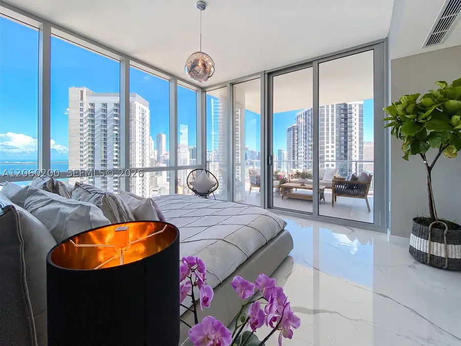 851 NE 1st #2911, Miami, FL 33132 - #3