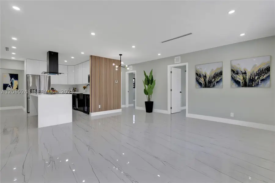 1997 SW 28th, Fort Lauderdale, FL 33312 - #3
