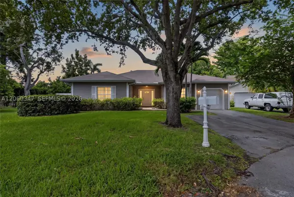 15166 SW 142nd, Miami, FL 33186