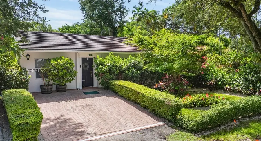 815 Monterey, Coral Gables, FL 33134 - #2