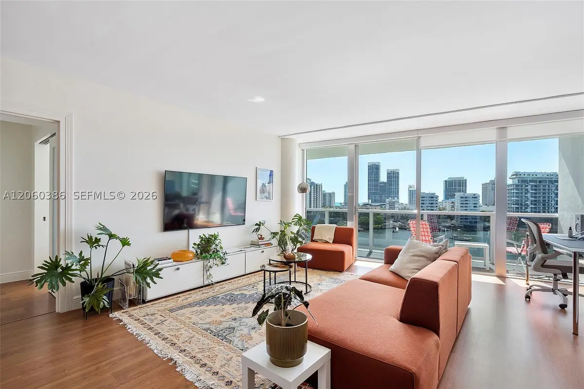 900 Bay #716+Dock Slip available, Miami Beach, FL 33141 - #1