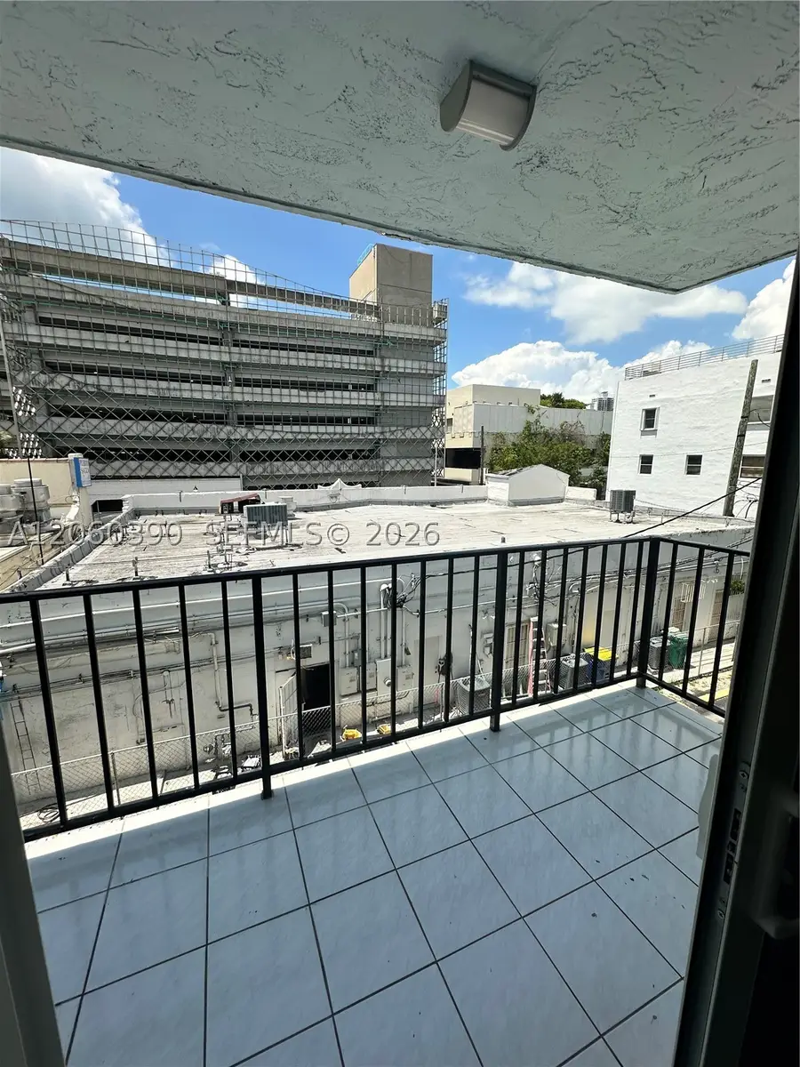 720 Collins #309, Miami Beach, FL 33139 - #3