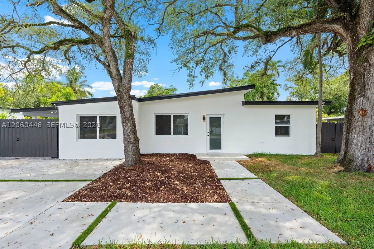 35 Allen, West Park, FL 33023 - #1