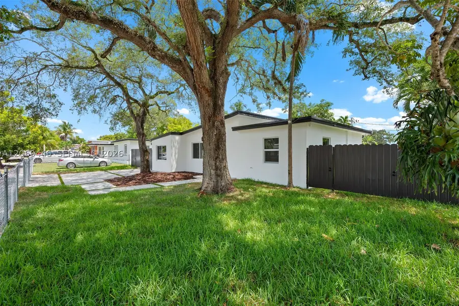 35 Allen, West Park, FL 33023 - #3