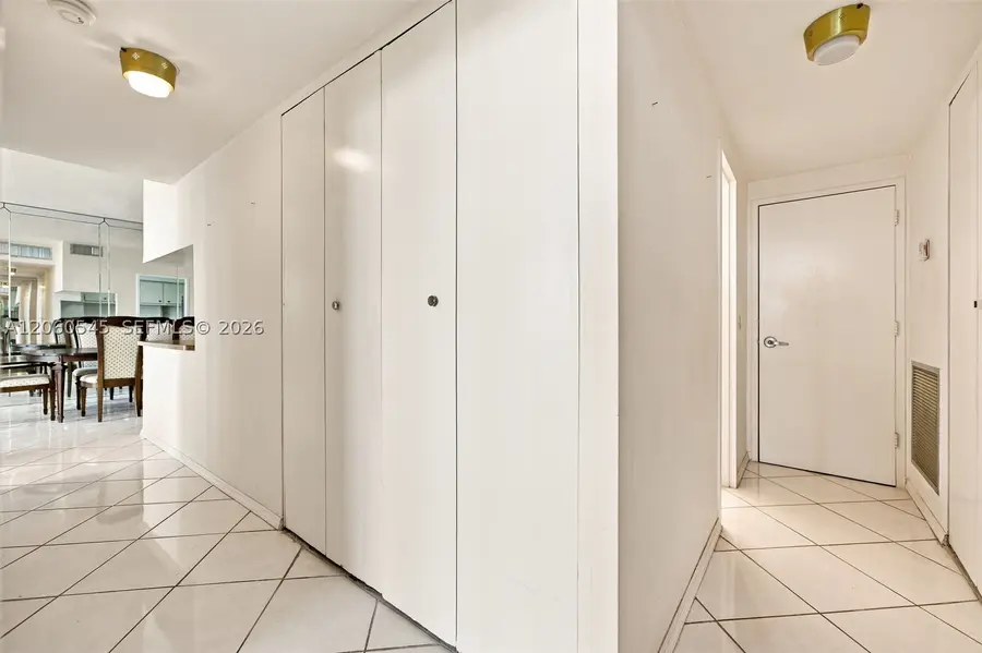 7441 Wayne #10C, Miami Beach, FL 33141 - #3