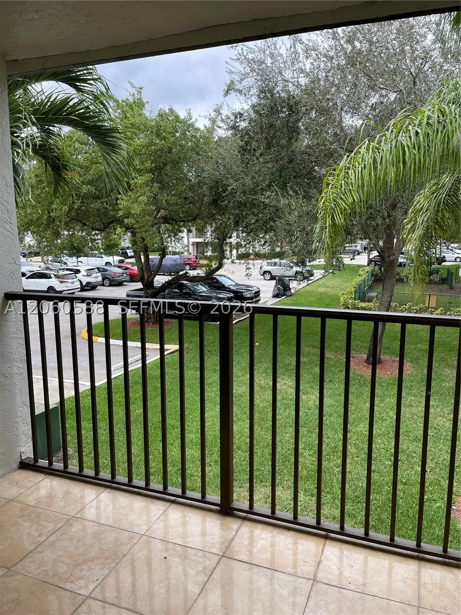 530 S Park #28-11, Hollywood, FL 33021 - #3
