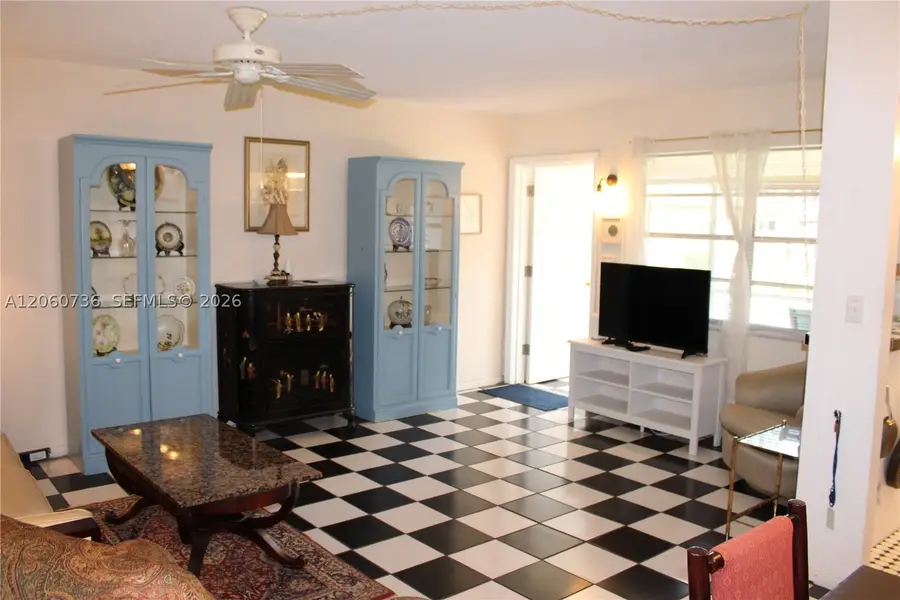 5300 Washington #H134, Hollywood, FL 33021 - #2