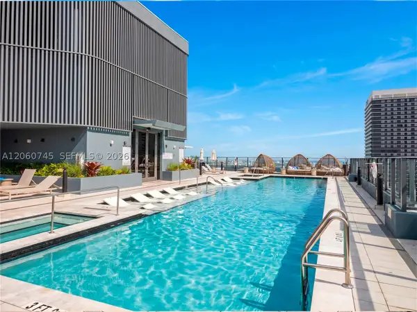 121 NE 5th #504, Miami, FL 33132