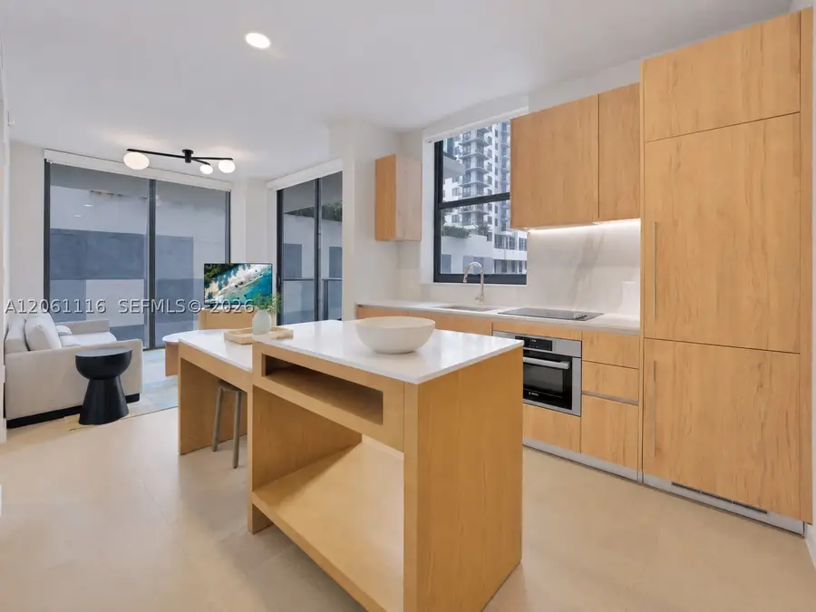 11 NE 6th #809, Miami, FL 33132 - #3