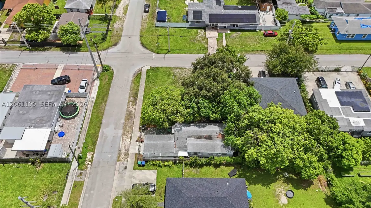 2106 NW 70th, Miami, FL 33147 - #1